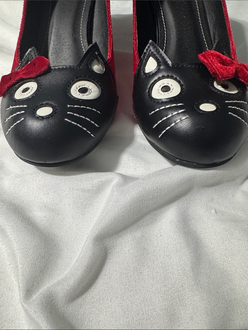 T.U.K. Anti-Pop Velvet Kitten Heels Size 10 Black Gothic Kawaii Rockabilly Punk - Picture 5 of 8